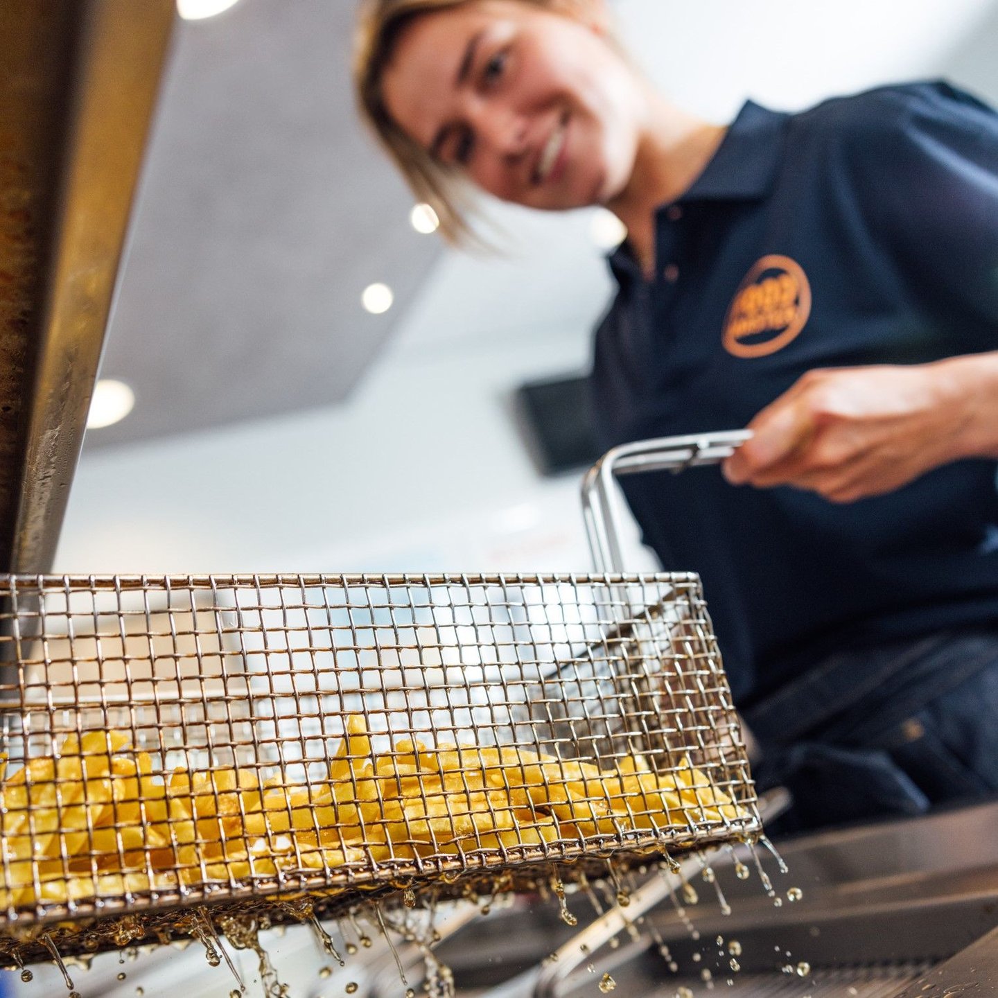 Kom werken in de horeca. Ga aan de slag als allround cafetariamedewerker bij Foodmaster Tiel. Zowel parttime als fulltime functies beschikbaar.
